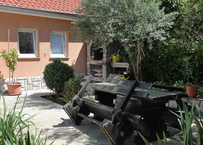 With A Parking Space Krk - 5422 Apartment Krk Town